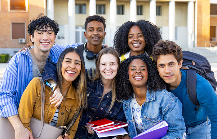 An esteemed institution in Kuwait, Britain International Academy offers technical, creative, and academic courses with international recognition.