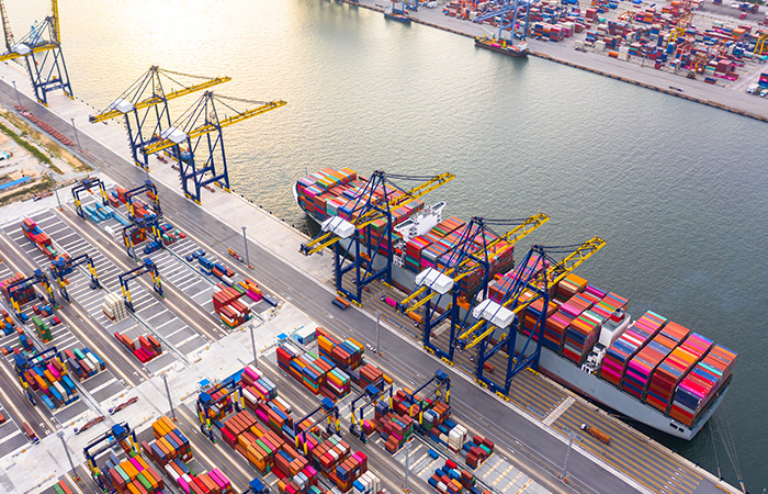 An esteemed institution in Kuwait, Britain International Academy offers technical, creative, and academic courses with international recognition.